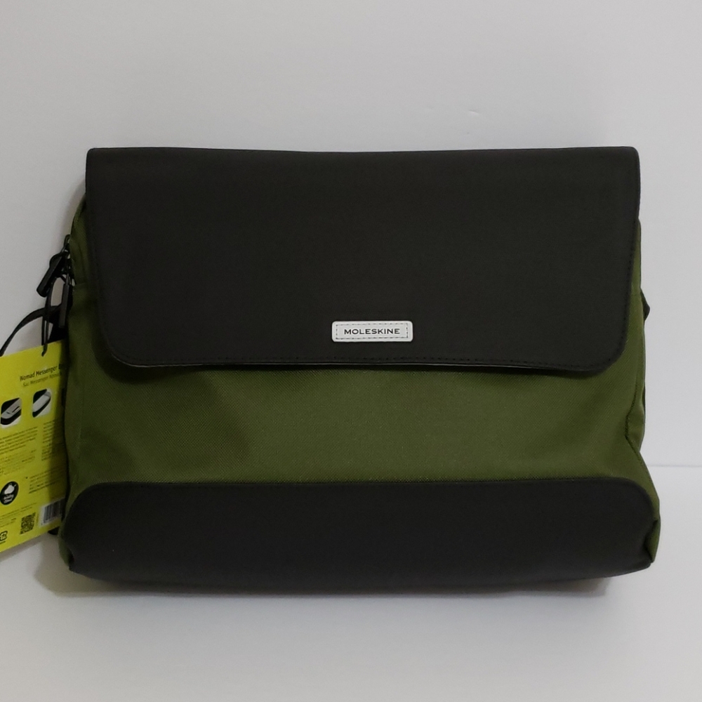 Moleskine Nomad  Collection Unisex Messenger Bag